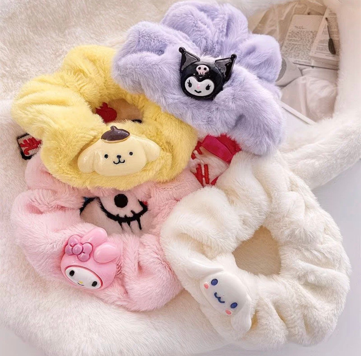 Sanrio Kuromi My Melody Cinnamoroll Pompompurin plush scrunchies wholesale bulk hair ties
